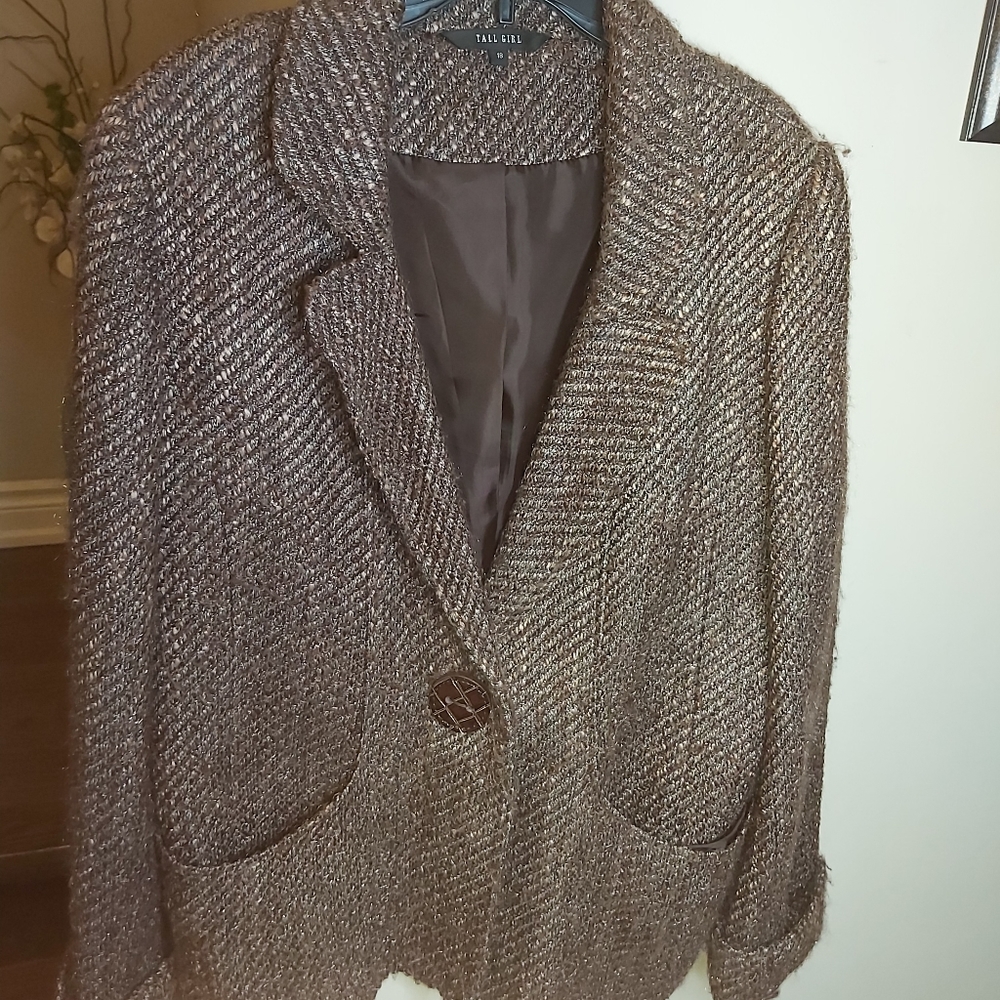 Tall girl ladies brown jacket